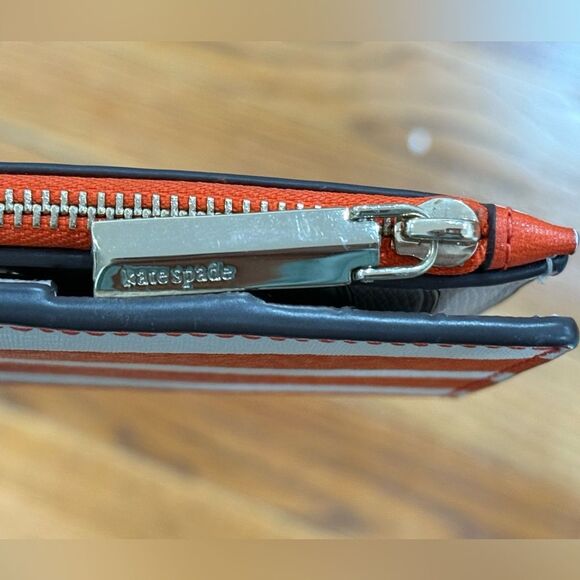 Kate Spade Small Slim Bifold Wallet Spencer Stripe Orange and White - Picture 4 of 6